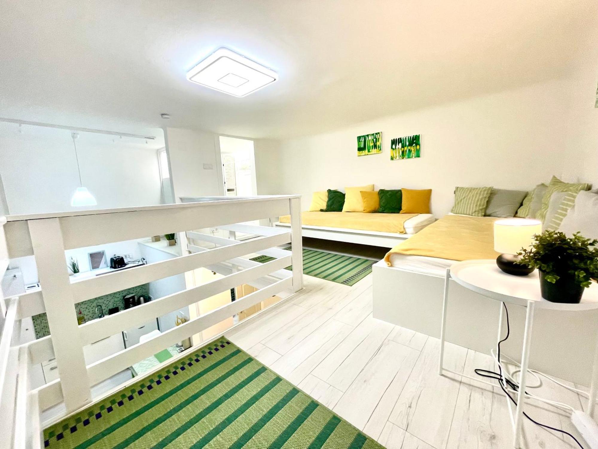 Teresian Apartment Near The Andrassy Street Free Air Conditioner Free Coffee Budapest Exterior foto