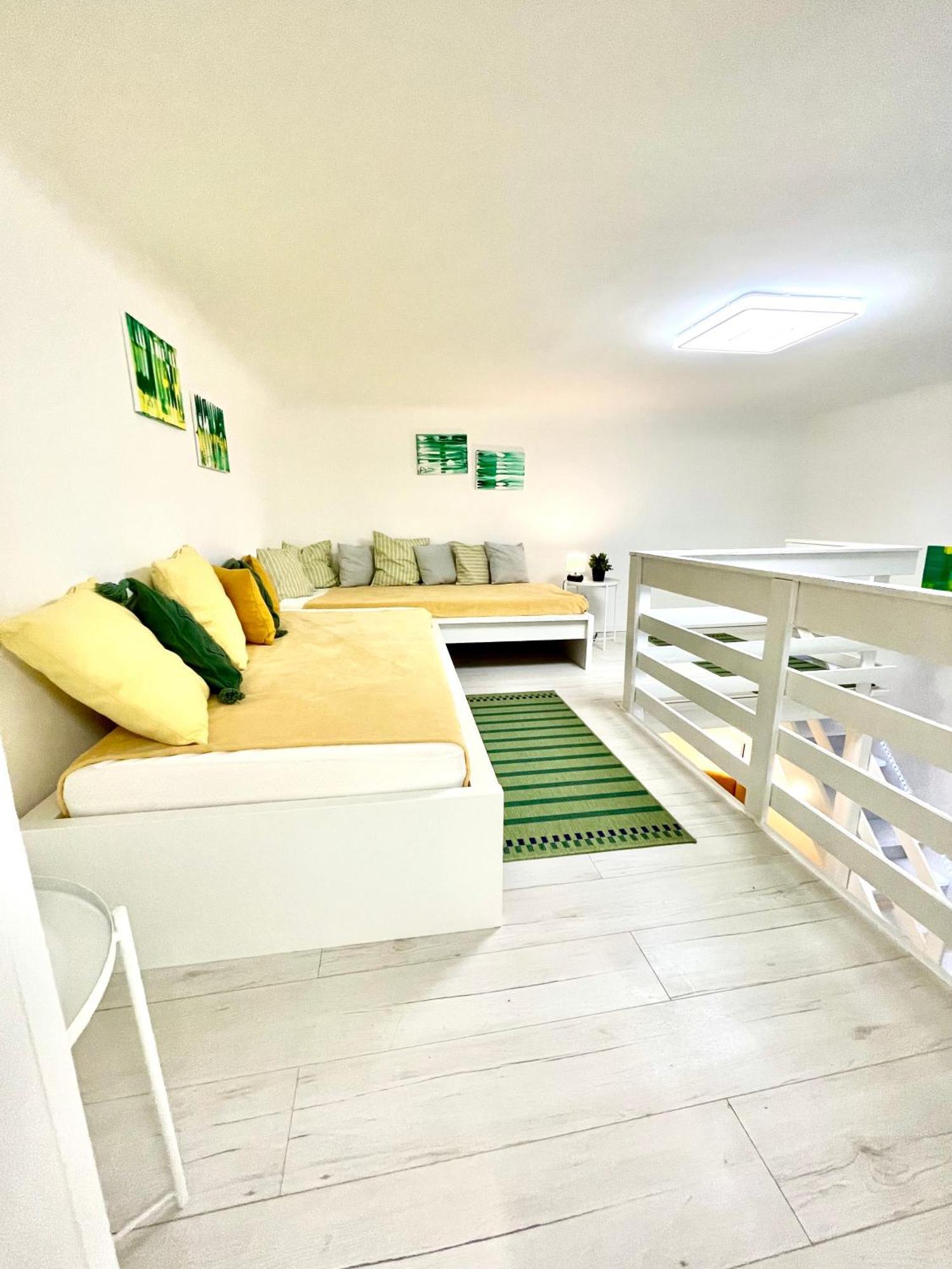 Teresian Apartment Near The Andrassy Street Free Air Conditioner Free Coffee Budapest Exterior foto