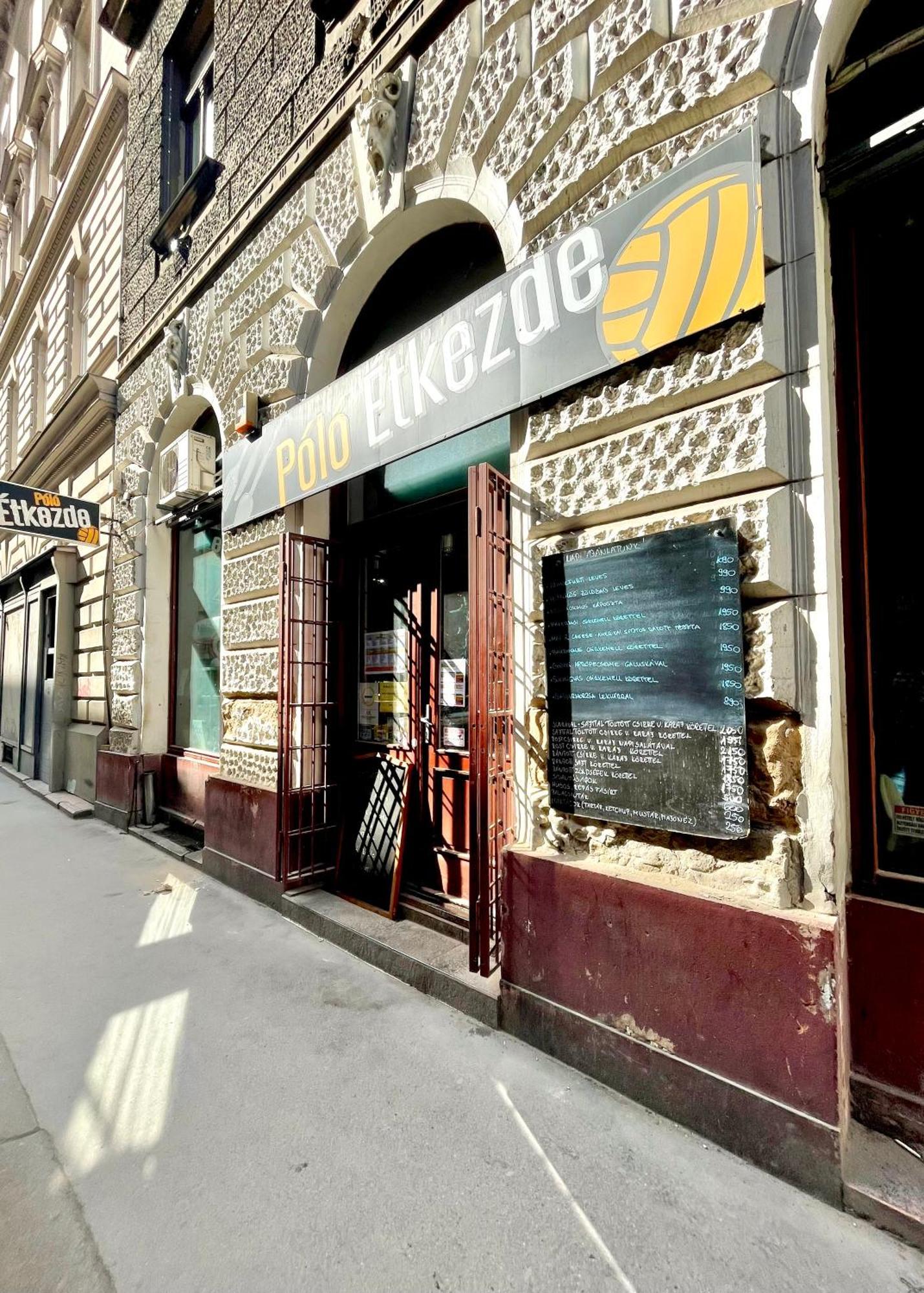 Teresian Apartment Near The Andrassy Street Free Air Conditioner Free Coffee Budapest Exterior foto